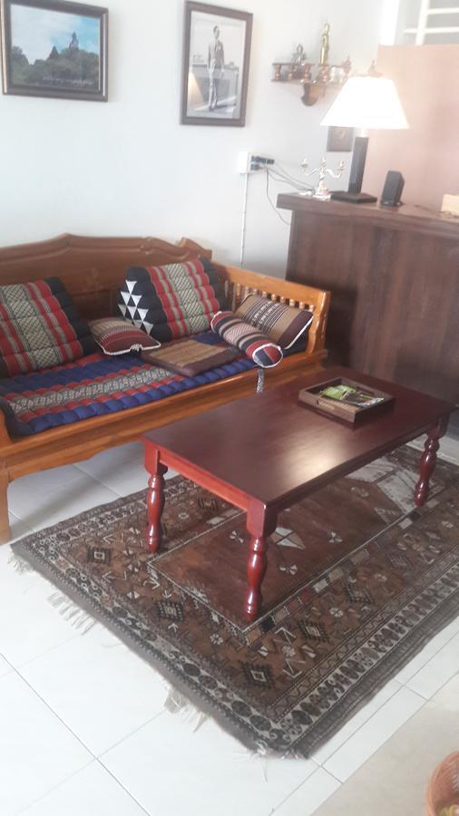 Savika Guesthouse Ranong Esterno foto