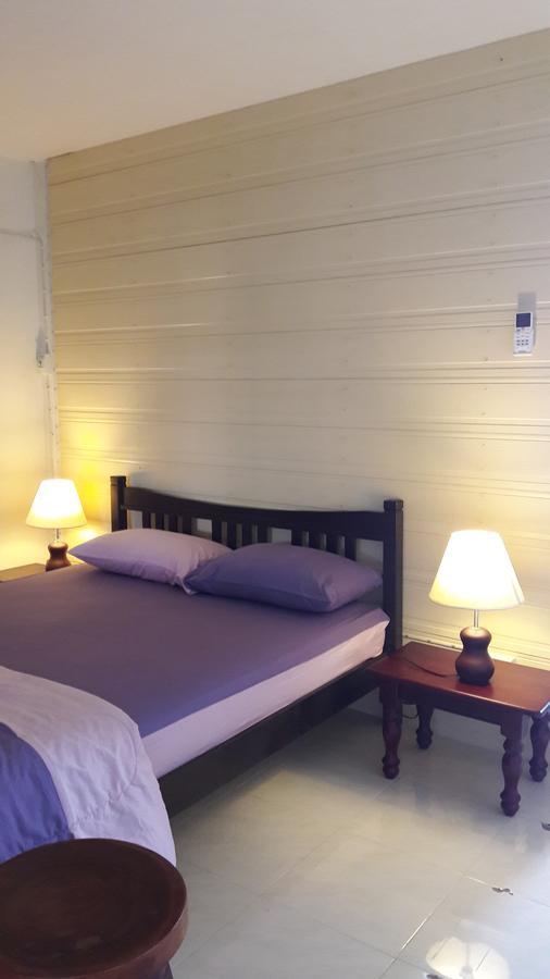 Savika Guesthouse Ranong Esterno foto