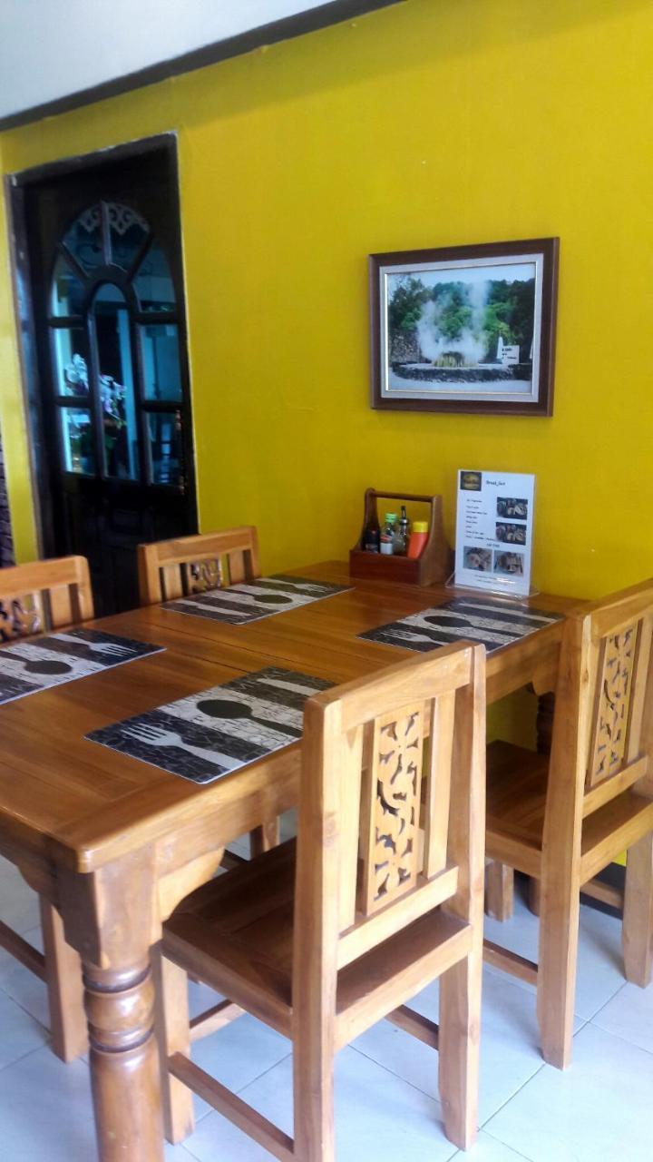 Savika Guesthouse Ranong Esterno foto