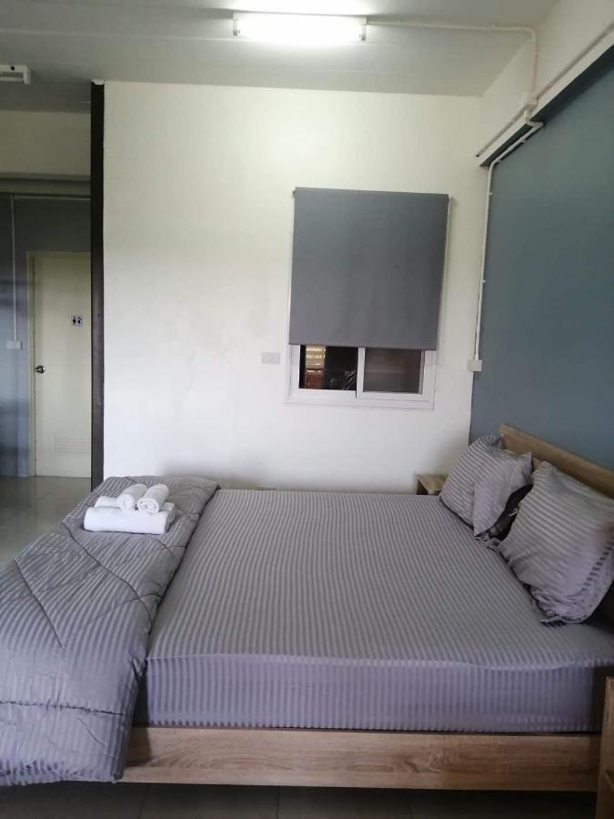 Savika Guesthouse Ranong Esterno foto
