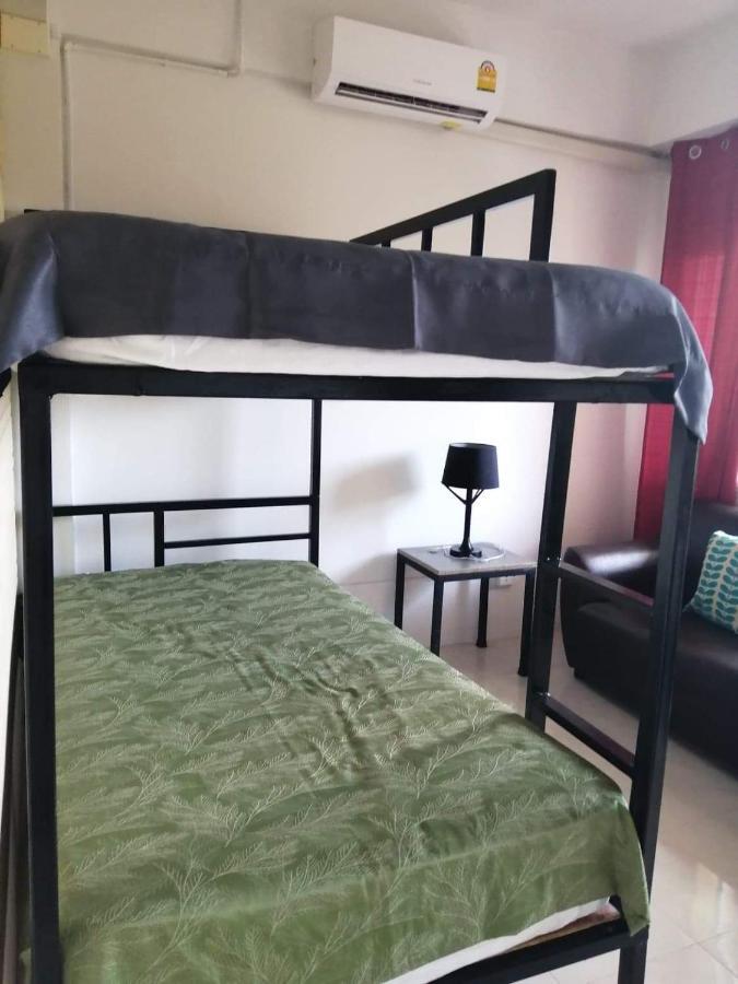 Savika Guesthouse Ranong Esterno foto
