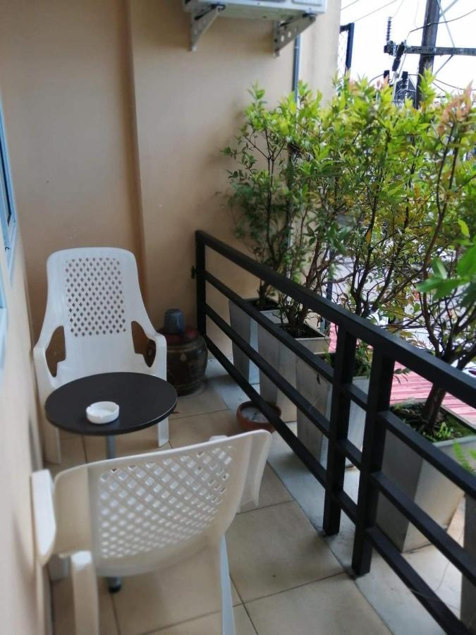 Savika Guesthouse Ranong Esterno foto